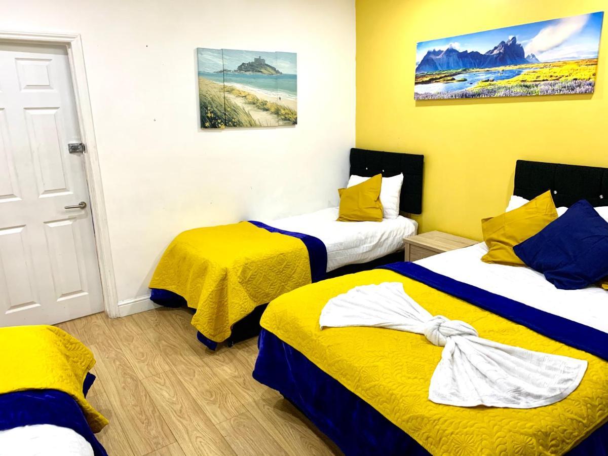 London 2 Bedroom Apartment, Kitchen, Reception And Private Garden エクステリア 写真